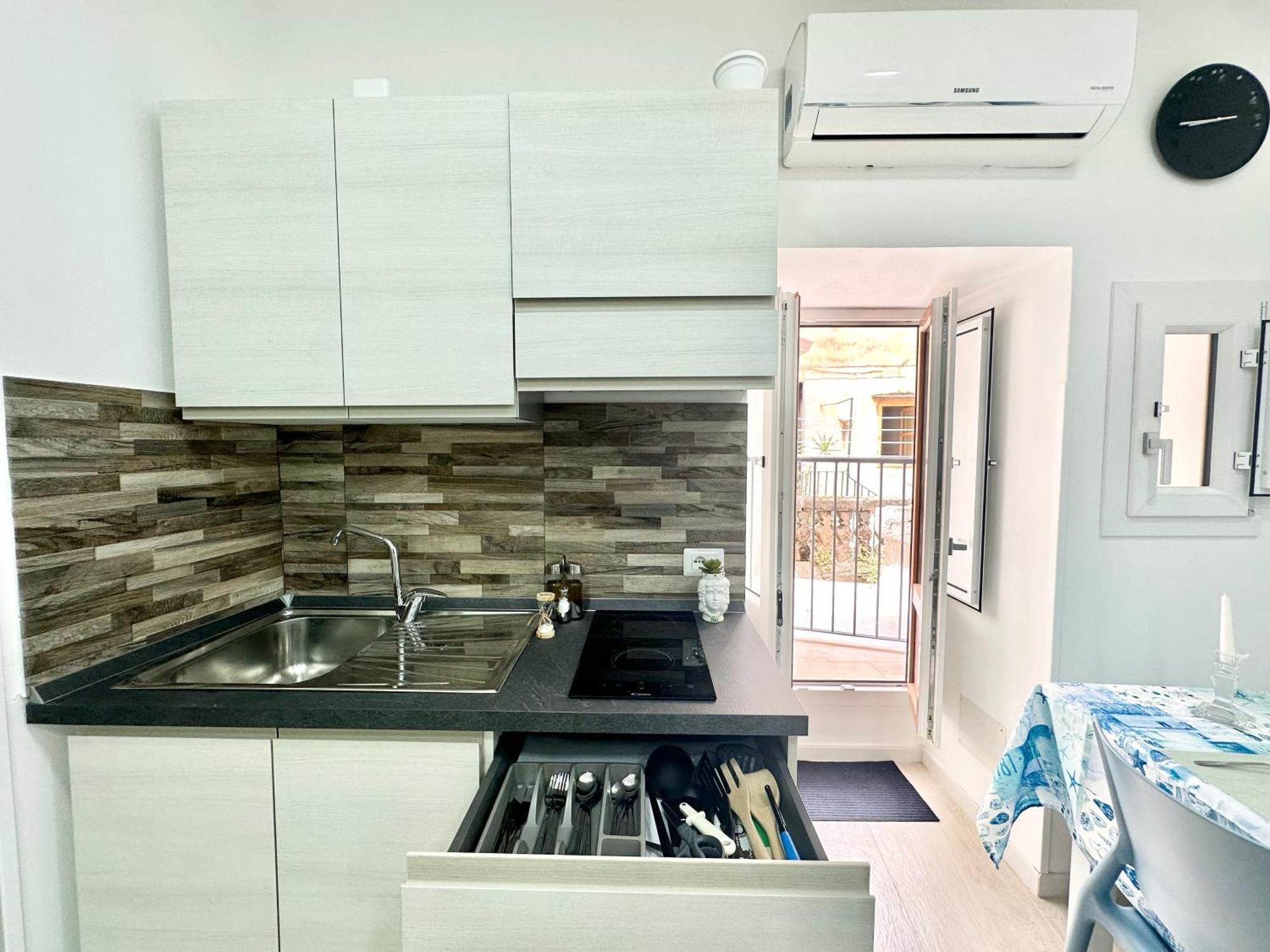 Ale & Andry House Apartment Cefalu Bagian luar foto